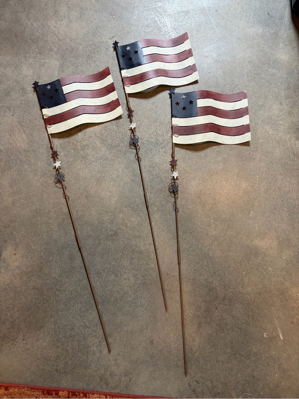 Patriotic Wavy American Flag Garden Stakes Metal Rustic Design